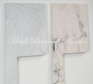 Piani in marmo per mobile bagno arte povera - bianco di Carrara e rosa Portogallo